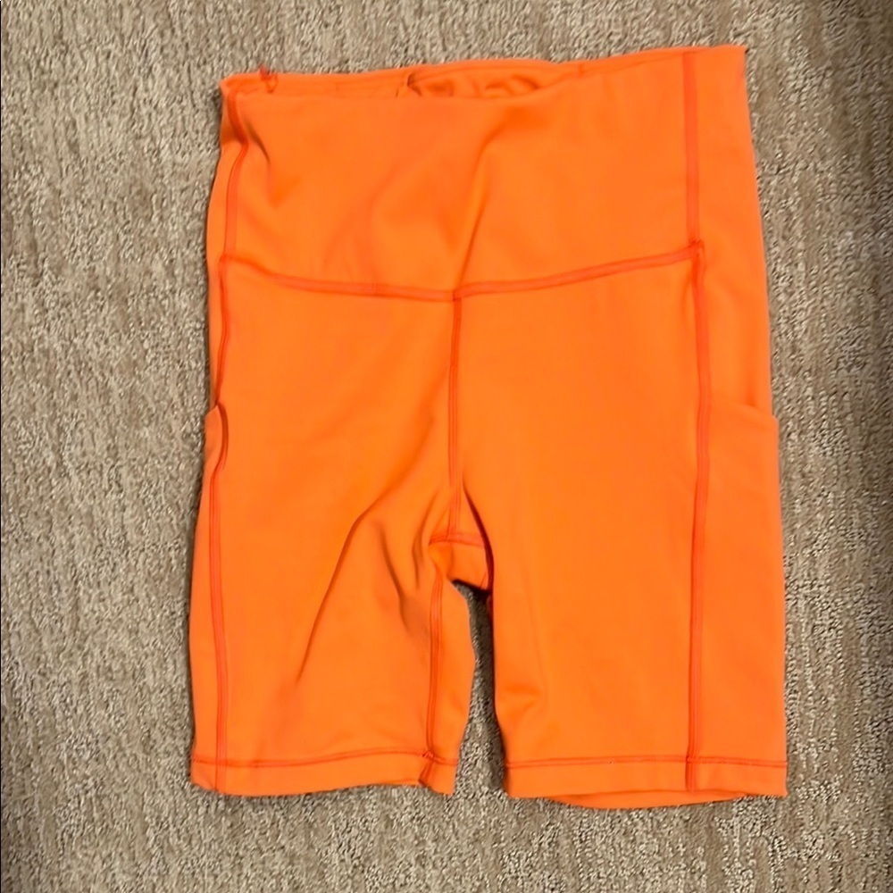 Athleta Biner Shorts 6” inseam